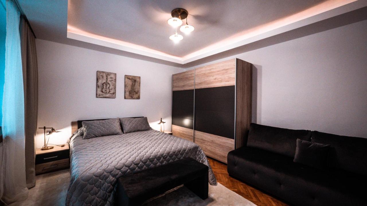 La Garcon Apartment Brasov Luaran gambar